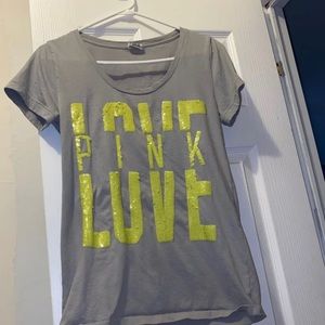 VS PINK grey& yellow shirt